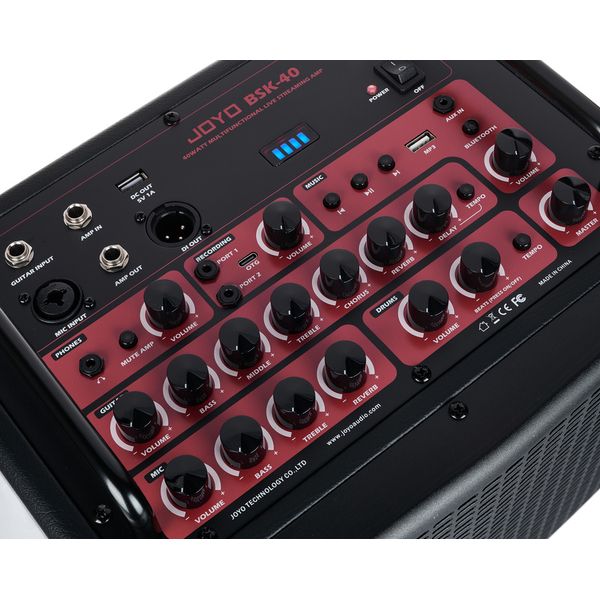 Фото Комбоусилитель для акустической гитары BSK-40-BK Joyo