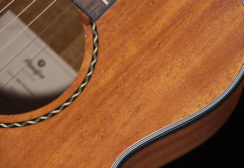 Фото JMFBB27MHSEQ BB27 MHS Электро-акустическая гитара, с чехлом, Prodipe