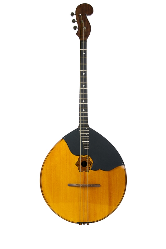 Фото ПКМИ фонда П.И. Чайковского ДОМРА 3-Х СТРУННАЯ АЛЬТ (Концертная, сольная, спецзаказ)