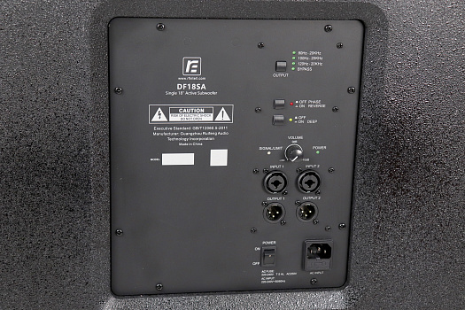 Фото Активный сабвуфер RFIntell DF18SA