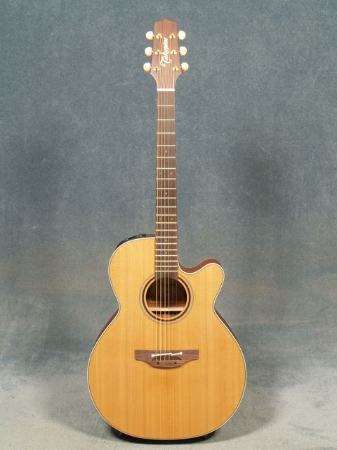 Фото Электро-акустическая гитара TAKAMINE PRO SERIES 3 P3NC NEX CUTAWAY NATURAL W/CASE