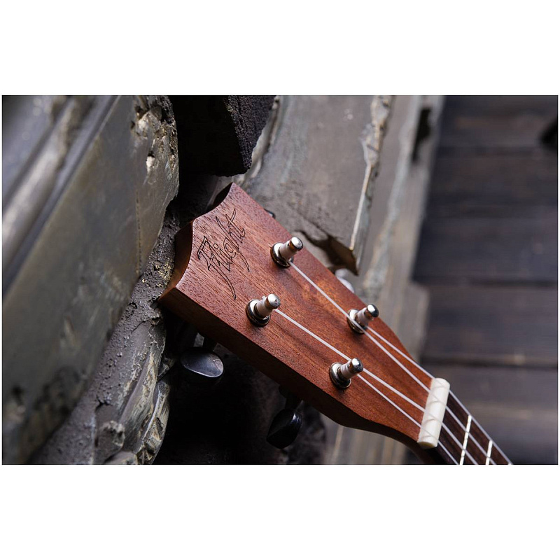 Фото Укулеле сопрано FLIGHT NUS310