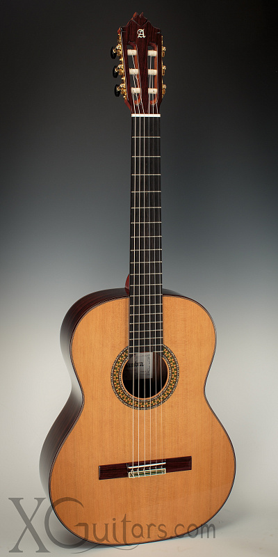Фото Alhambra 9P Классическая гитара