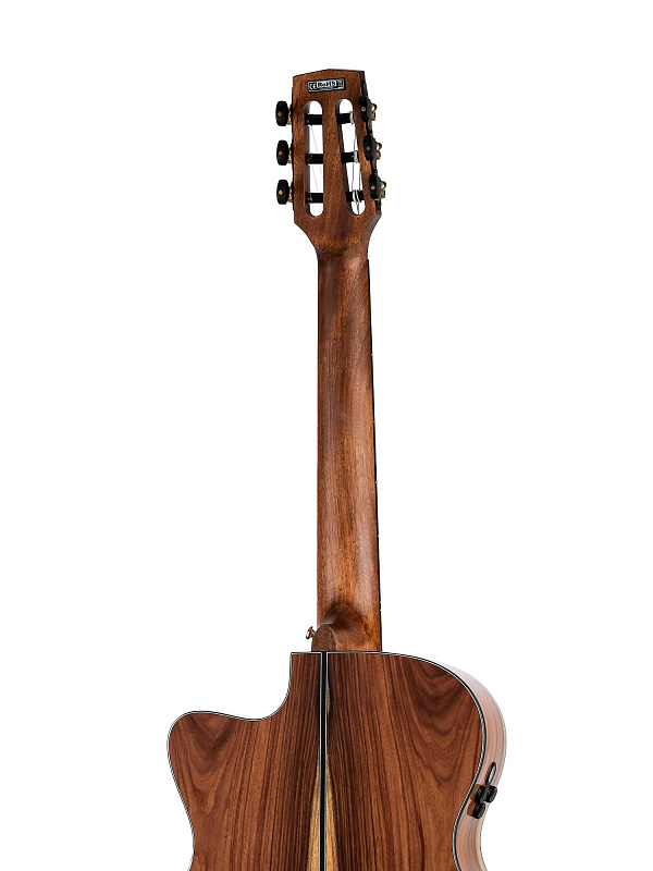 Фото Gold-OC8-NYLON-WCASE-NAT Классическая гитара со звукоснимателем, с вырезом, с чехлом, Cort