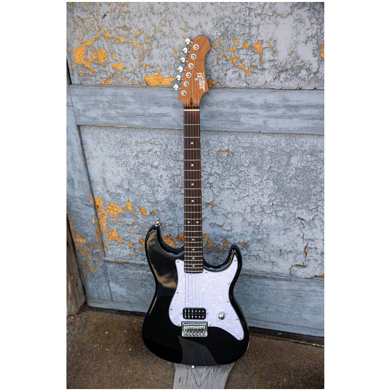 Фото Электрогитара JET JS-400 HT BK