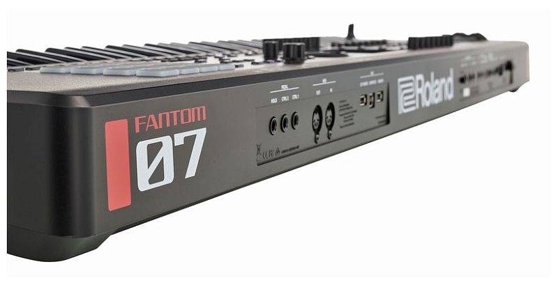 Фото Рабочая станция Roland FANTOM-07