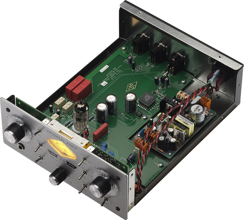 Фото Universal Audio 710 Twin-Finity