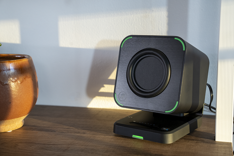 Фото Портативная акустическая система MACKIE CR2-X Cube